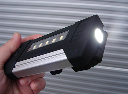 SK11充電式LEDポケットライト
