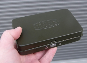 TONE限定オリーブグリーン