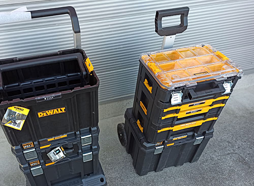 DeWALT T-STAK モバイルツールボックス