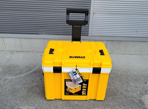 DEWALT T-STAKクーラーボックス