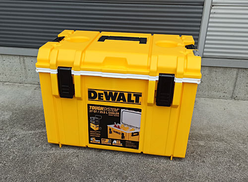 Dewalt クーラーボックス 25.5l タフシステム　ツールボックス　工具箱