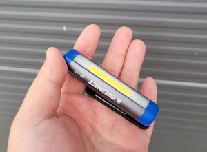 SIGNET充電式フレキシブルLEDミニペンライト