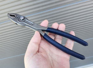 KNIPEXツイングリップ限定スティールブルー