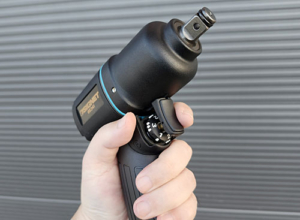 SIGNET1/2エアーインパクトレンチ限定カラー