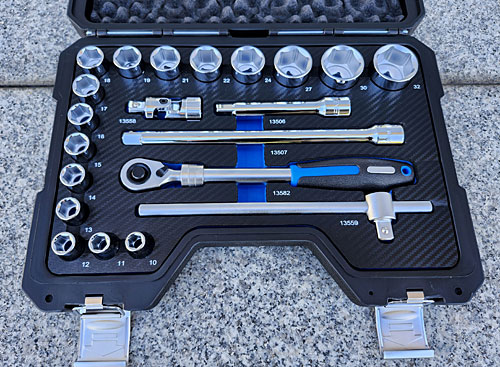 SIGNET伸縮ラチェット＆ソケットセット