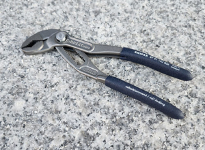 KNIPEX限定スティールブルー